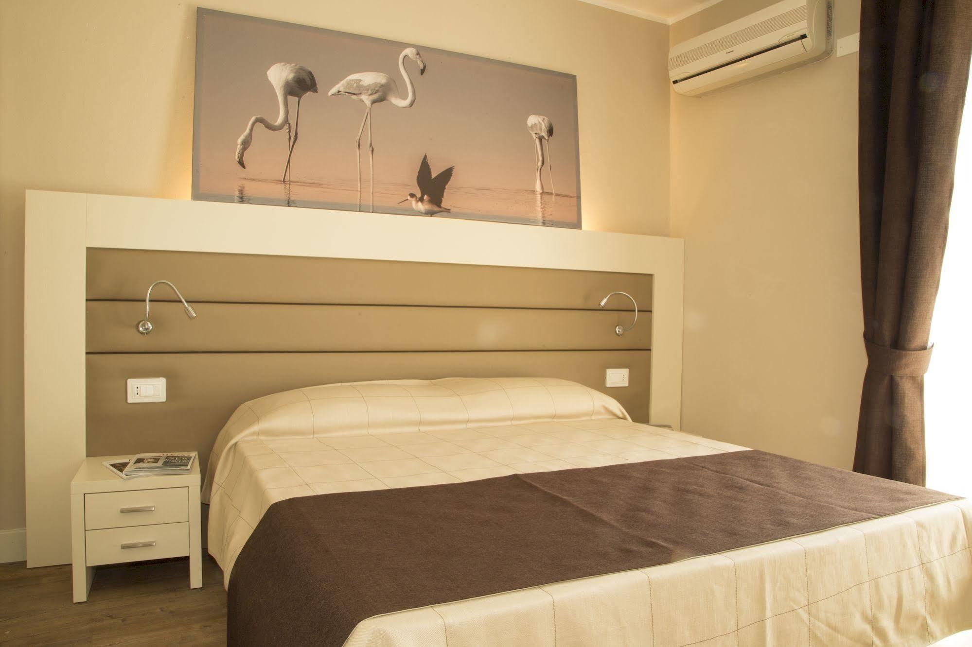 Vatluna Hotel 3*